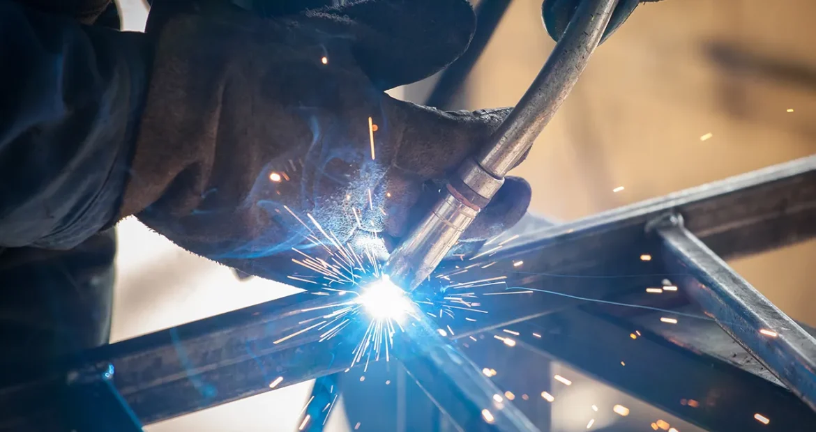 Let’s take a look at the differences between MAG and TIG welding